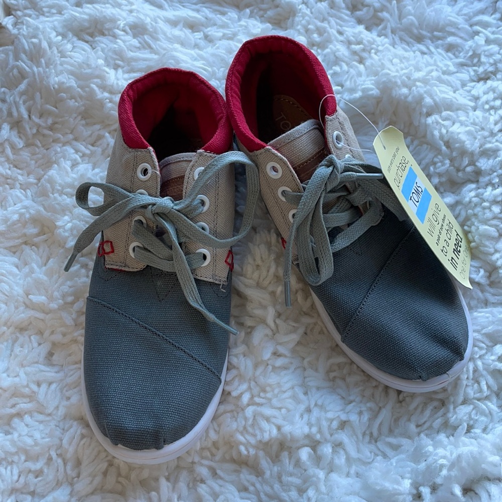Toms Kids Shoes in Gray and Red